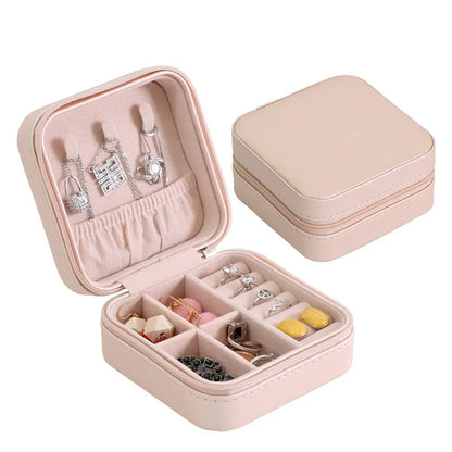 Jewelry Box For Women Mini Portable Jewelry Box Organizer PU Leather Jewelry Display Holder Small Travel Jewelry Box For Girls Women Mother Daughter Travel Ring Pendant Earring Necklace Storage Case