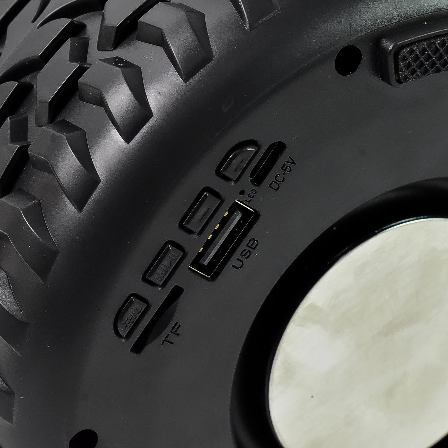 Portable Tyre  Wheel Shape Wireless Bluetooth Speaker